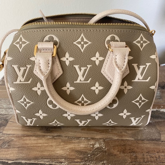 Louis Vuitton Empreinte Speedy 20 Bandouliere Kaki - Picture 3 of 10